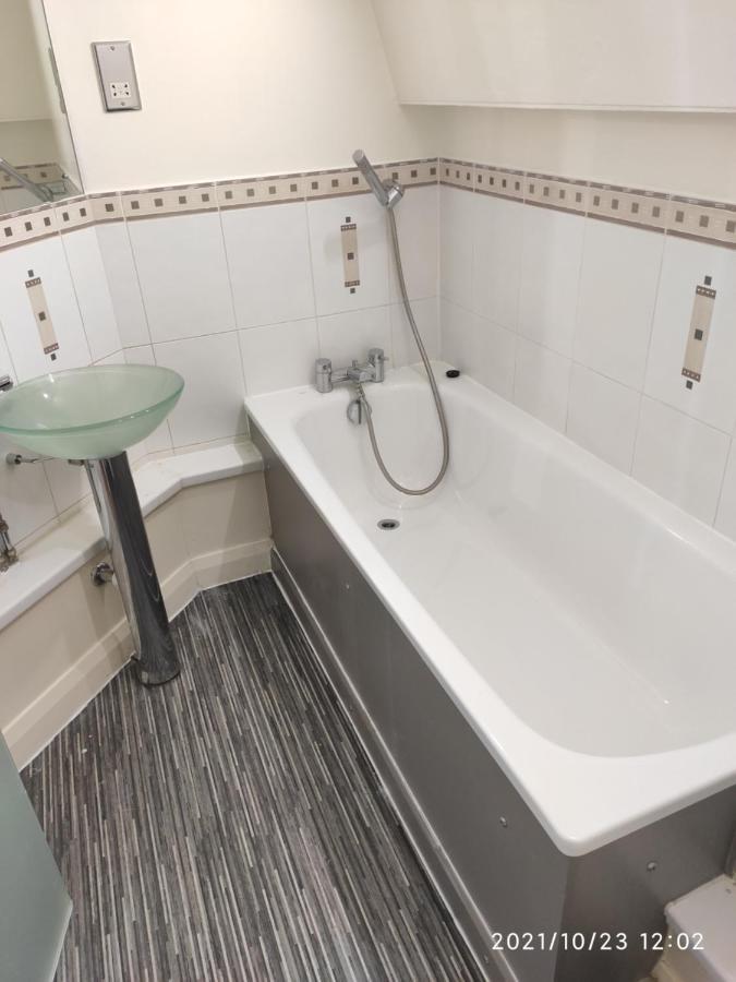 City Centre Duplex 3Rooms Apartment With Parking نوتينغهام المظهر الخارجي الصورة